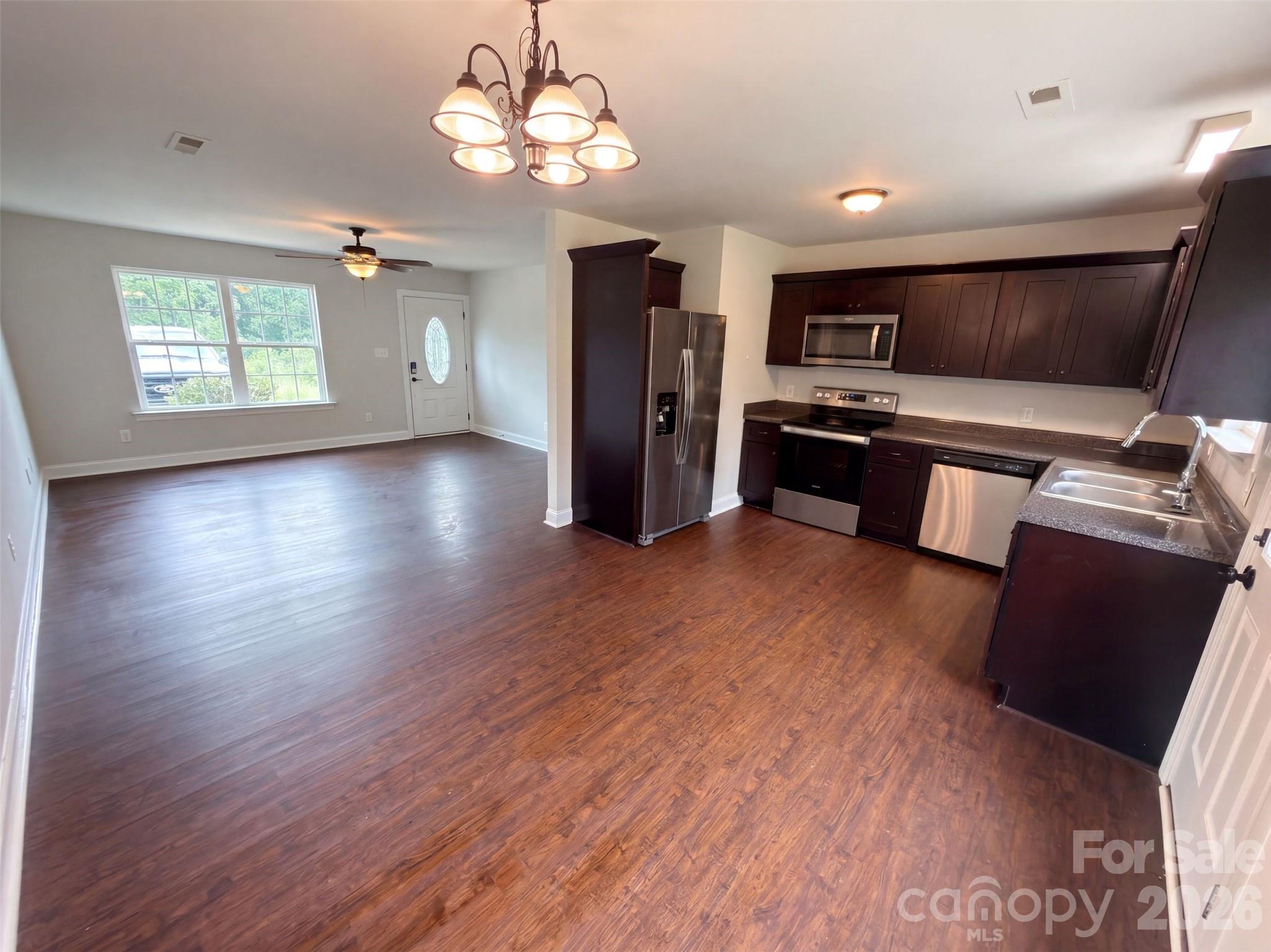 2nd image of 1411 Foxbrook Cir, Lancaster, SC 29720 | MLS# 4417841