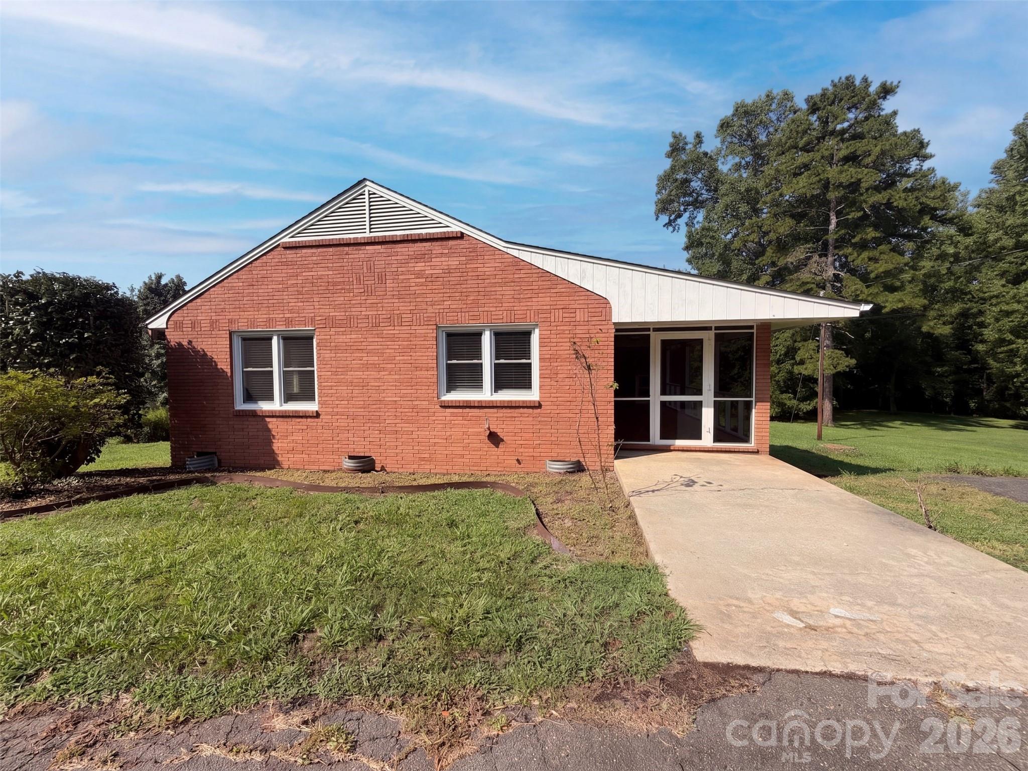 1st image of 5630 S New Hope Rd, Belmont, NC 28012 | MLS# 4417950