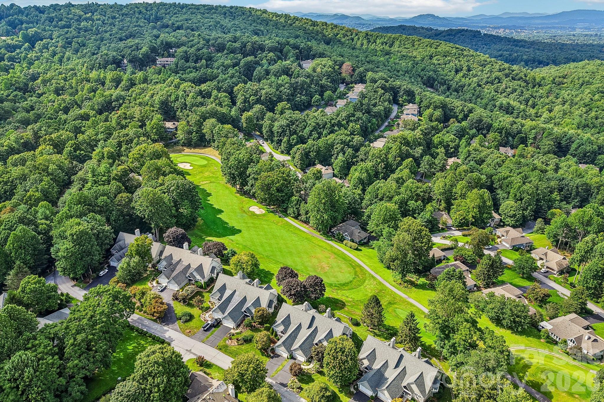 38th image of 146 Overlook Dr, Flat Rock, NC 28731 | MLS# 4418030