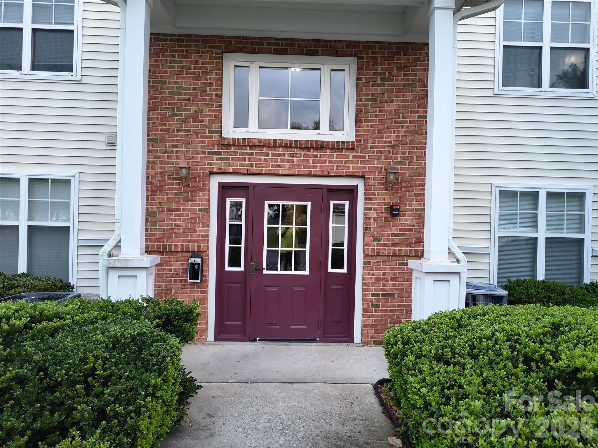4th image of 10518 Hill Point Ct #10518, Charlotte, NC 28262 | MLS# 4418184