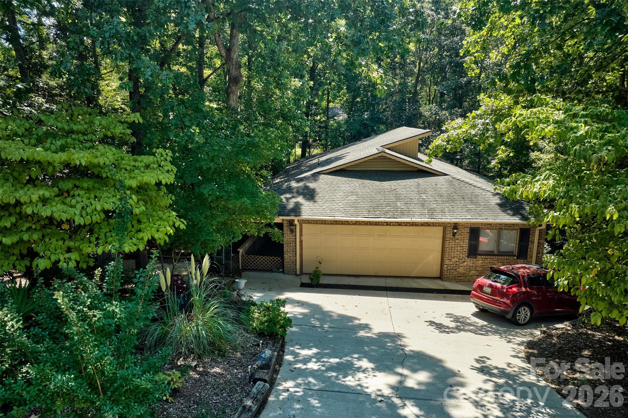 1st image of 9 Cove Rd, Lake Wylie, SC 29710 | MLS# 4418625