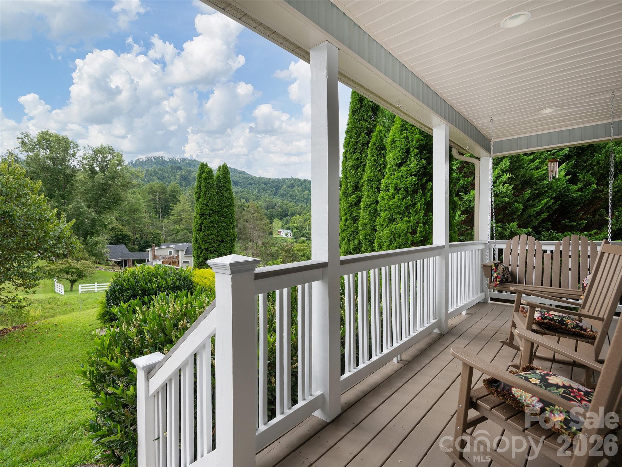 3rd image of 4 Lancaster Ln, Weaverville, NC 28787 | MLS# 4418663