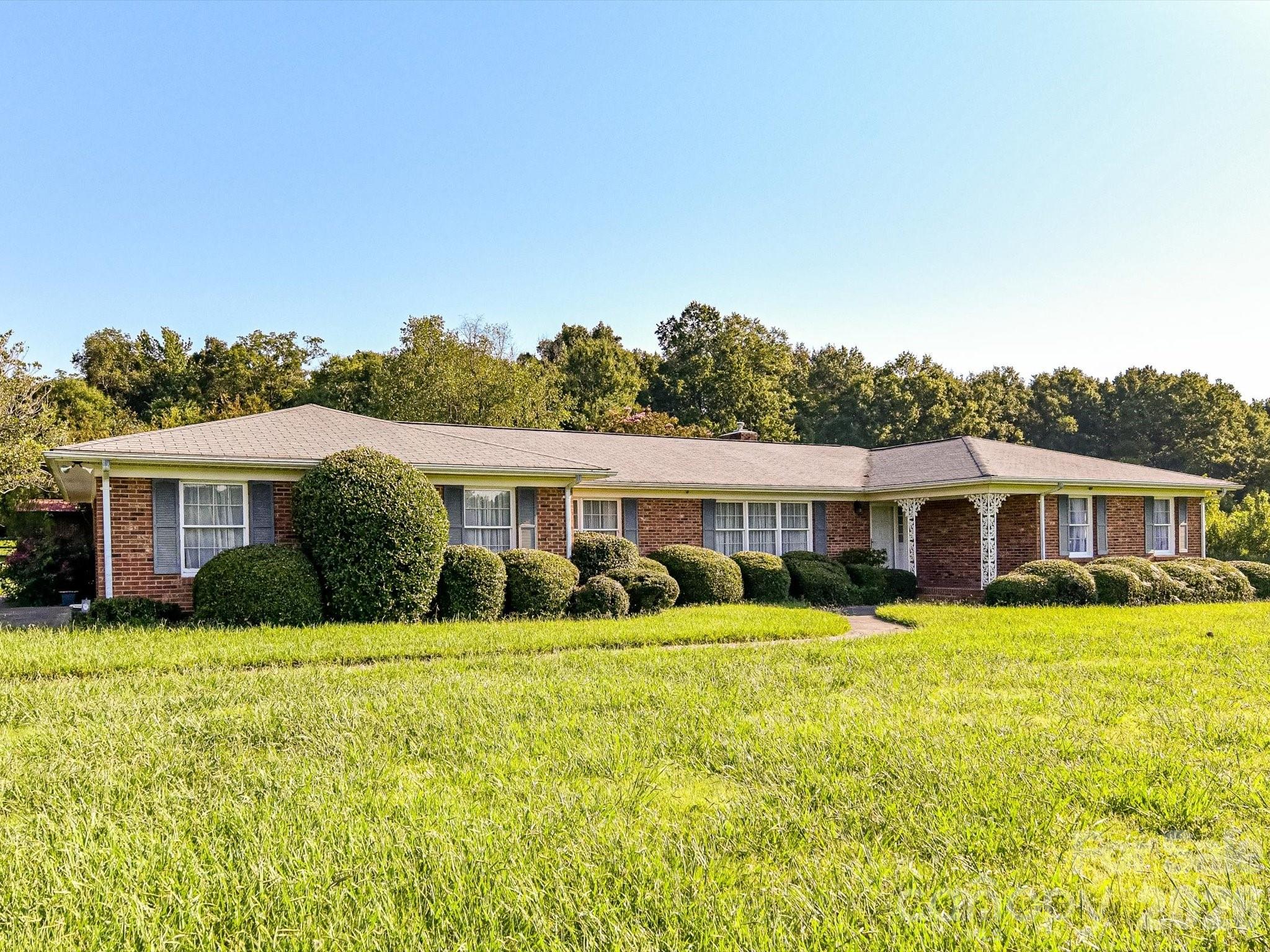 Photo 1 of Single family home for sale at 3320 Goldmine Rd, Monroe, NC 28110 | MLS# 4418987 | Listing updated on 2026-09-04