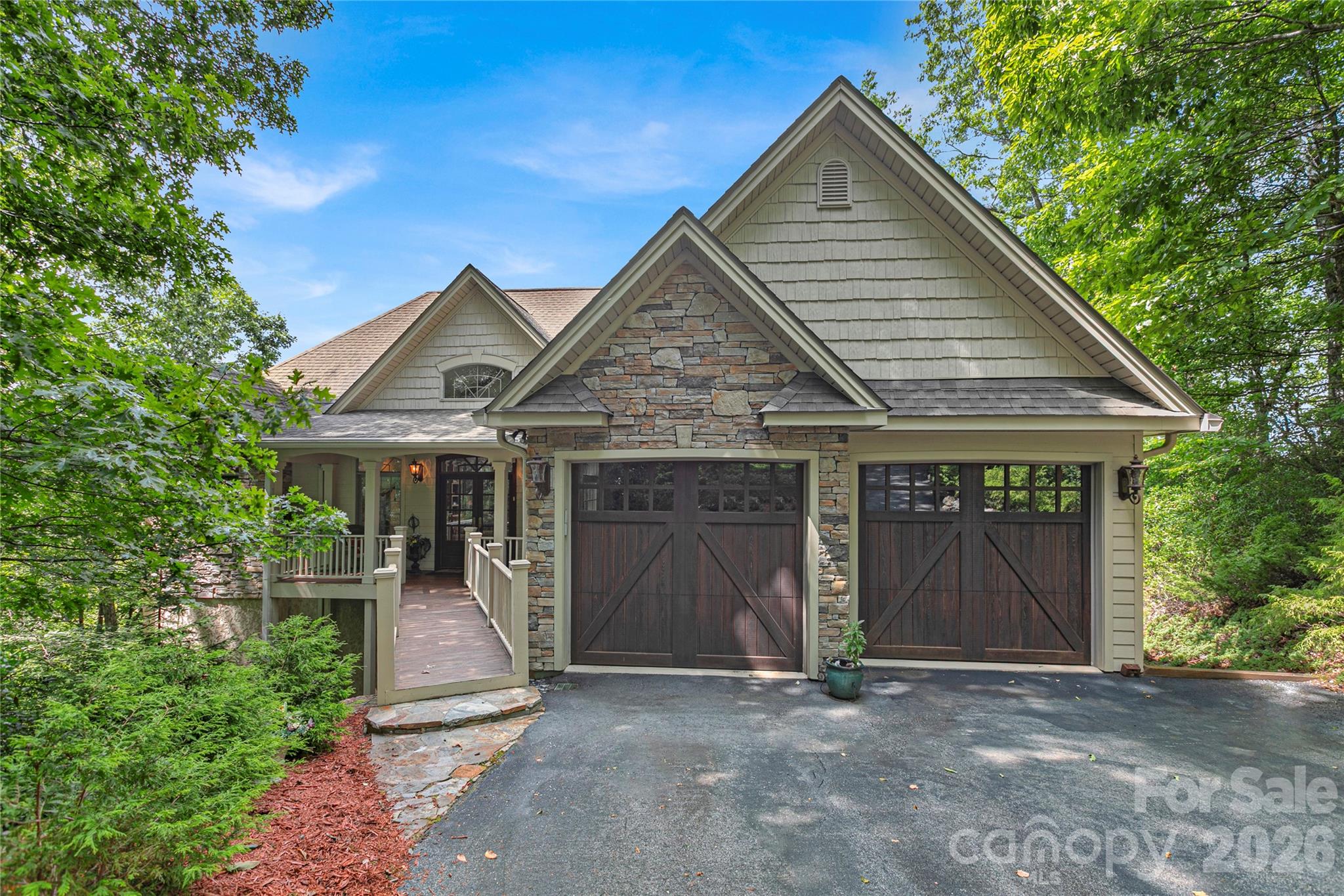 Photo 1 of Single family home for sale at 303 Wodigeasgohi Dr, Brevard, NC 28712 | MLS# 4419106 | Listing updated on 2026-09-05