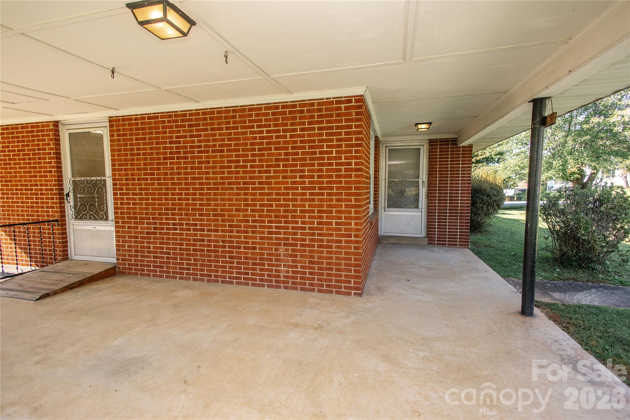 Photo 5 of Single family home for sale at 136 Marion St, Marion, NC 28752 | MLS# 4419755 | Listing updated on 2026-09-05