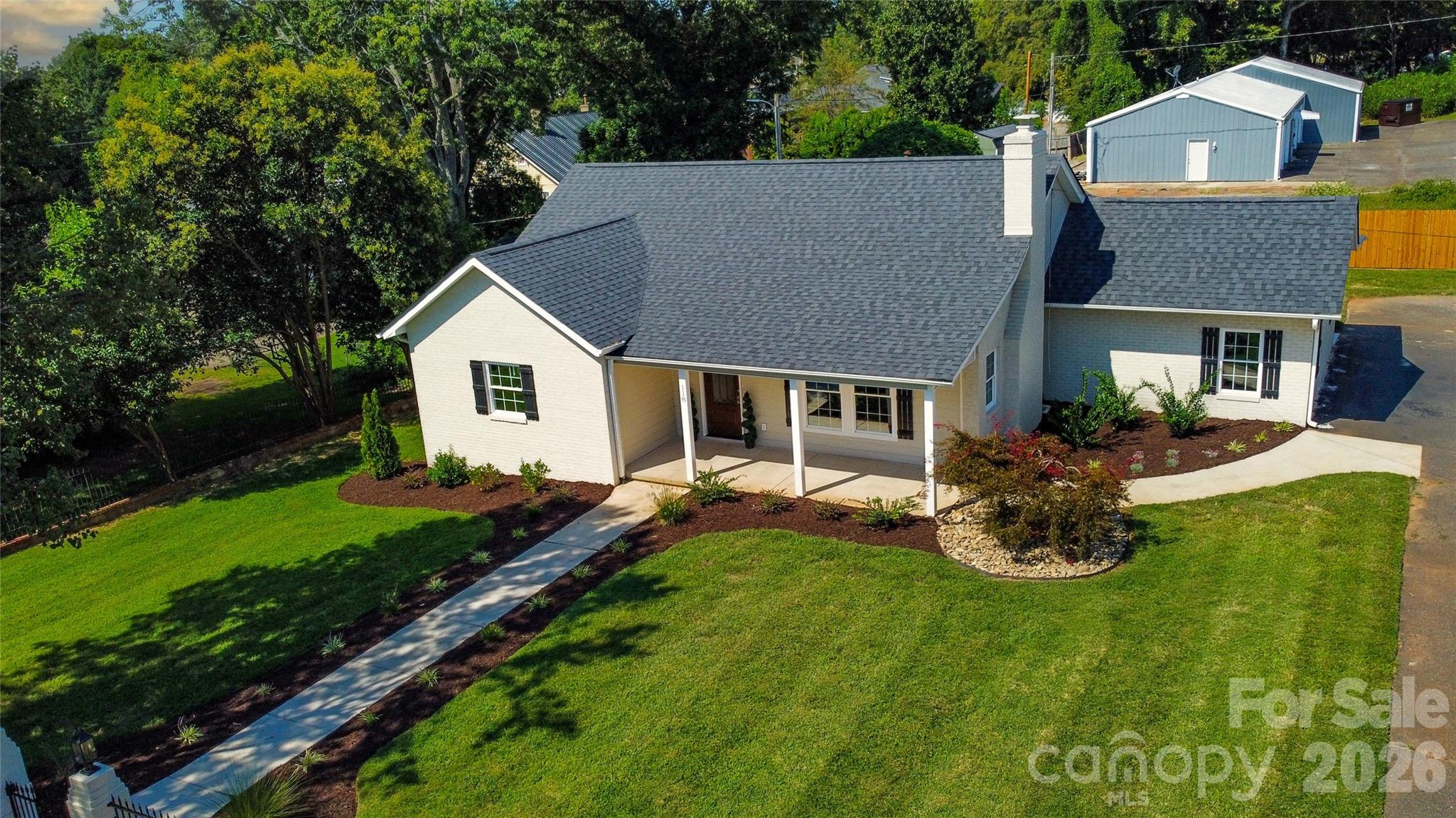 Photo 3 of Single family home for sale at 118 Alexander St, Forest City, NC 28043 | MLS# 4419932 | Listing updated on 2026-09-05