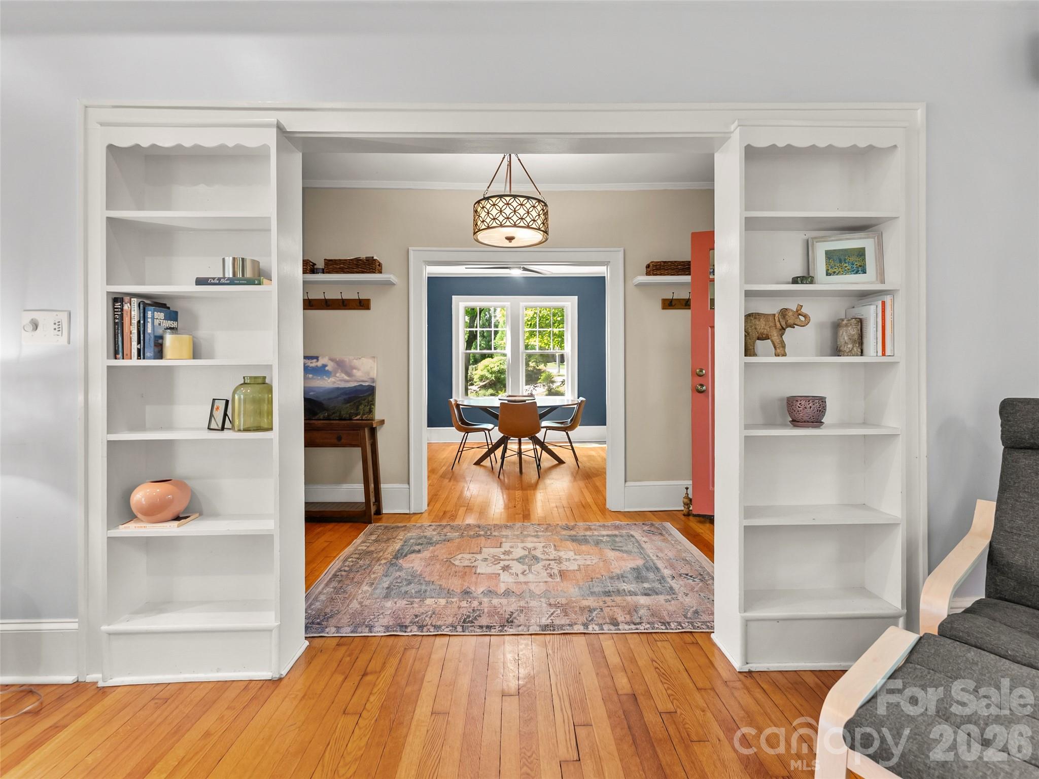 Photo 5 of Single family home for sale at 1 Kenilworth Rd, Asheville, NC 28803 | MLS# 4420250 | Listing updated on 2026-09-05