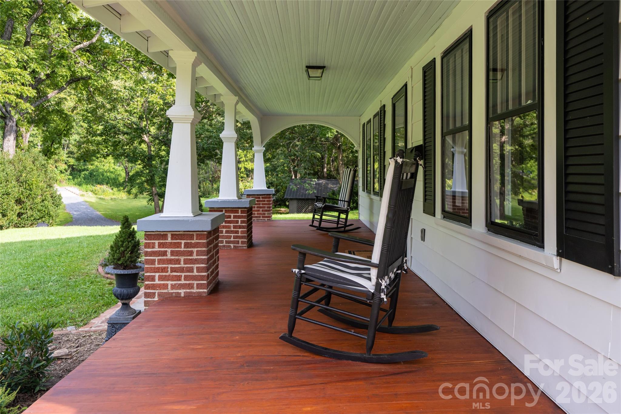 Photo 5 of Single family home for sale at 947 Highway 226 N, Bakersville, NC 28705 | MLS# 4420320 | Listing updated on 2026-09-04