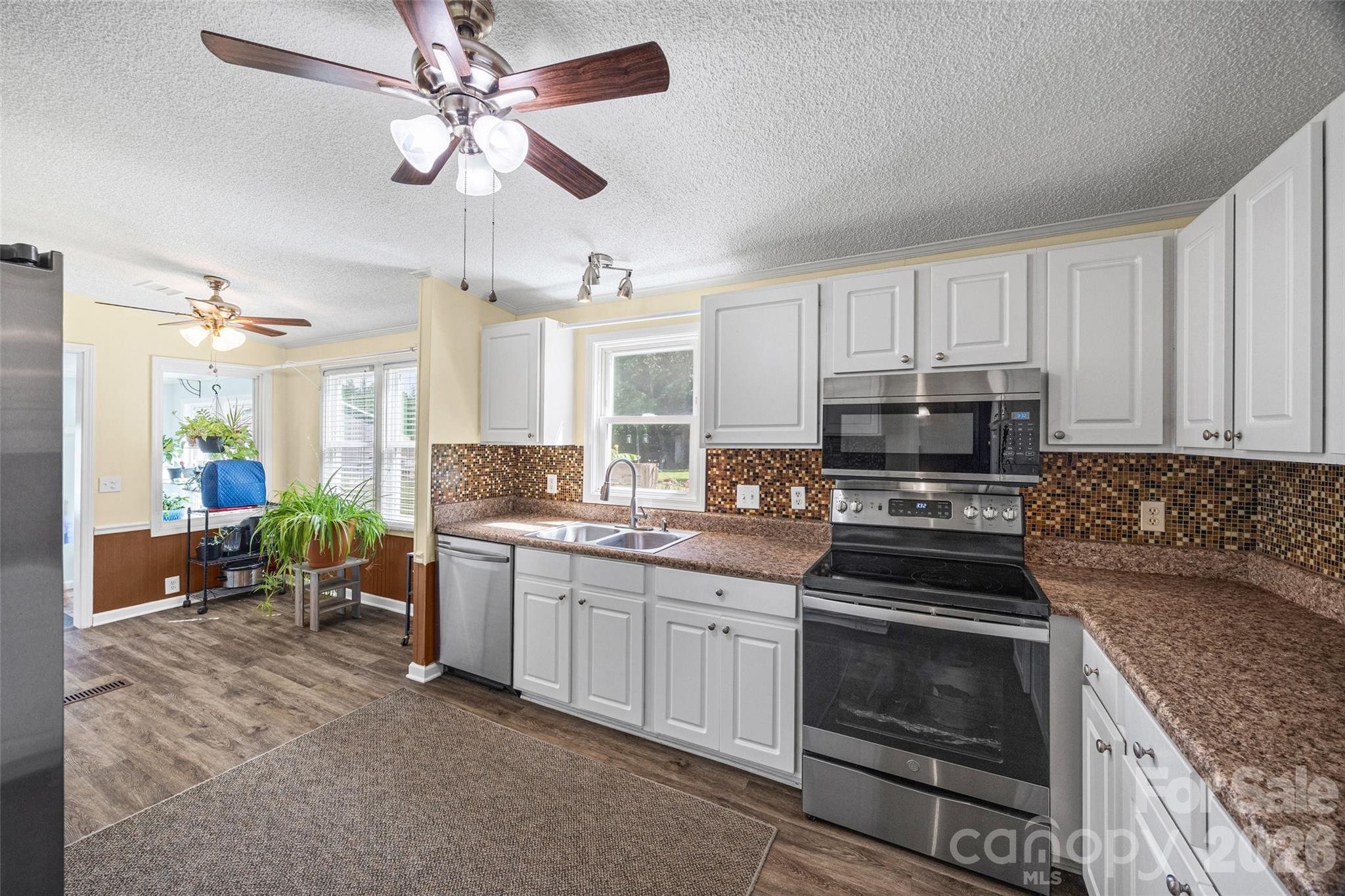 Photo 4 of Single family home for sale at 6215 Barclay Ln, Clover, SC 29710 | MLS# 4420602 | Listing updated on 2026-09-05