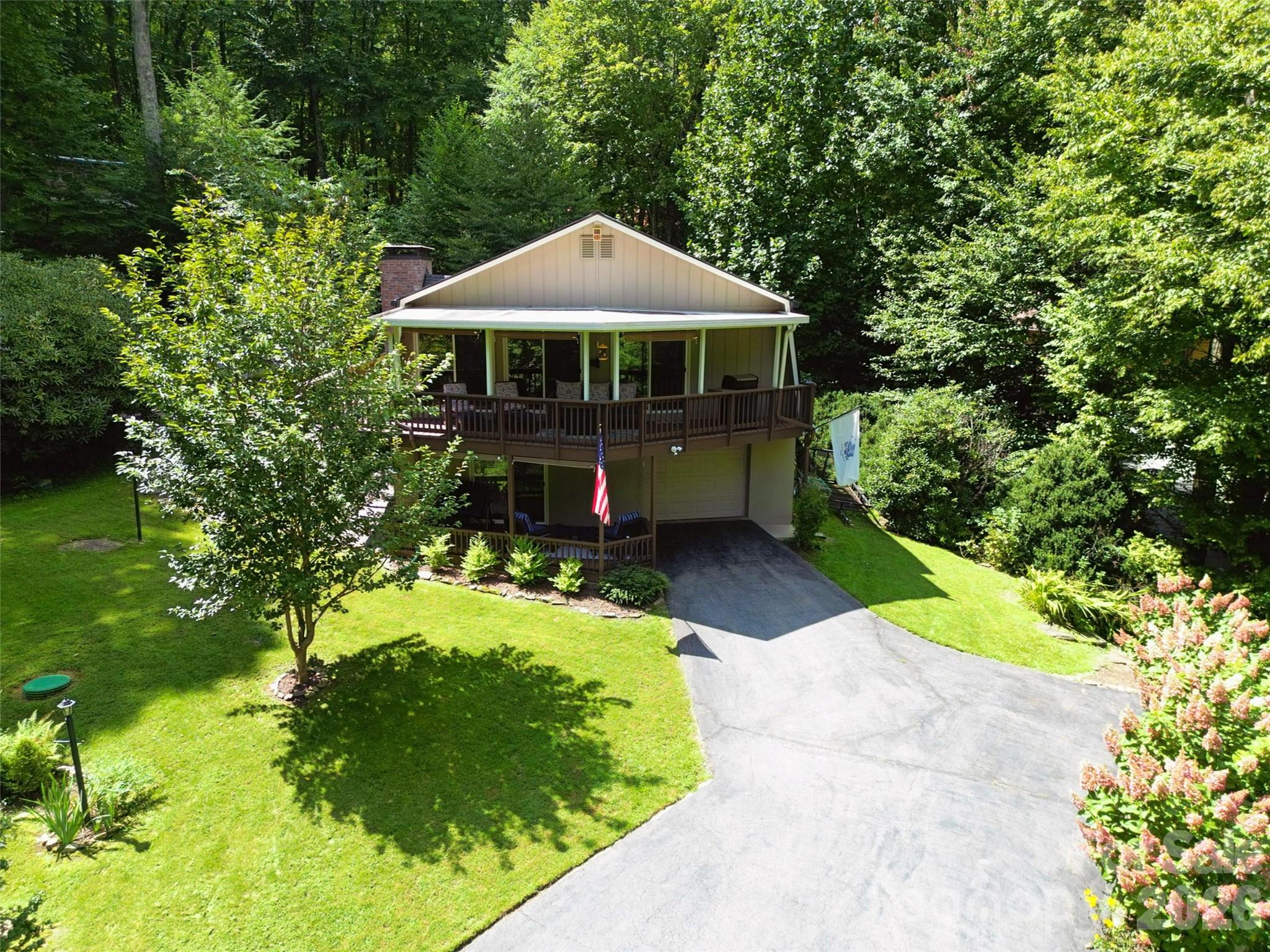 Photo 4 of Single family home for sale at 477 Locust Dr, Maggie Valley, NC 28751 | MLS# 4420658 | Listing updated on 2026-09-05