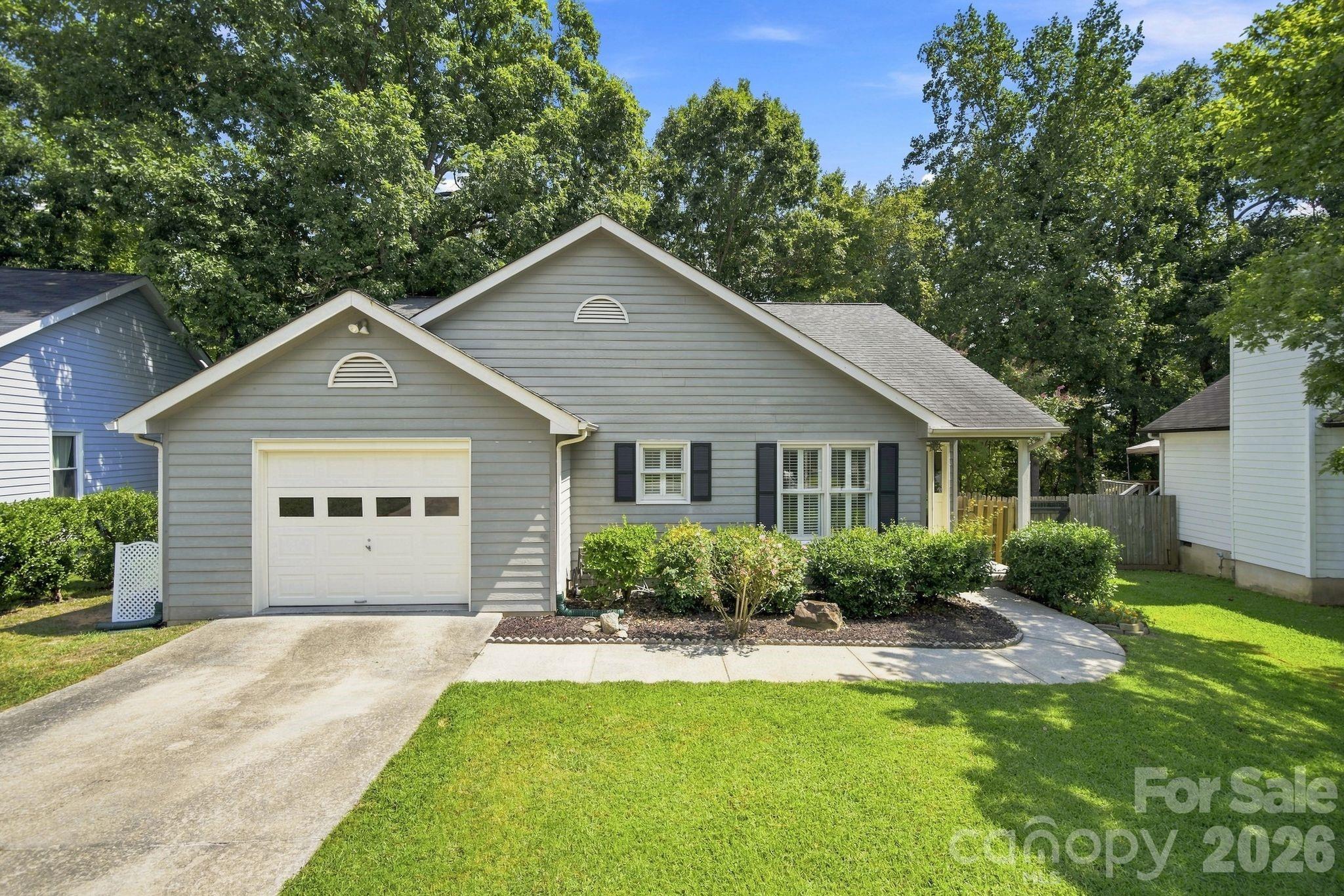Photo 1 of Single family home for sale at 167 Sea Is Blvd, Fort Mill, SC 29708 | MLS# 4420678 | Listing updated on 2026-09-04
