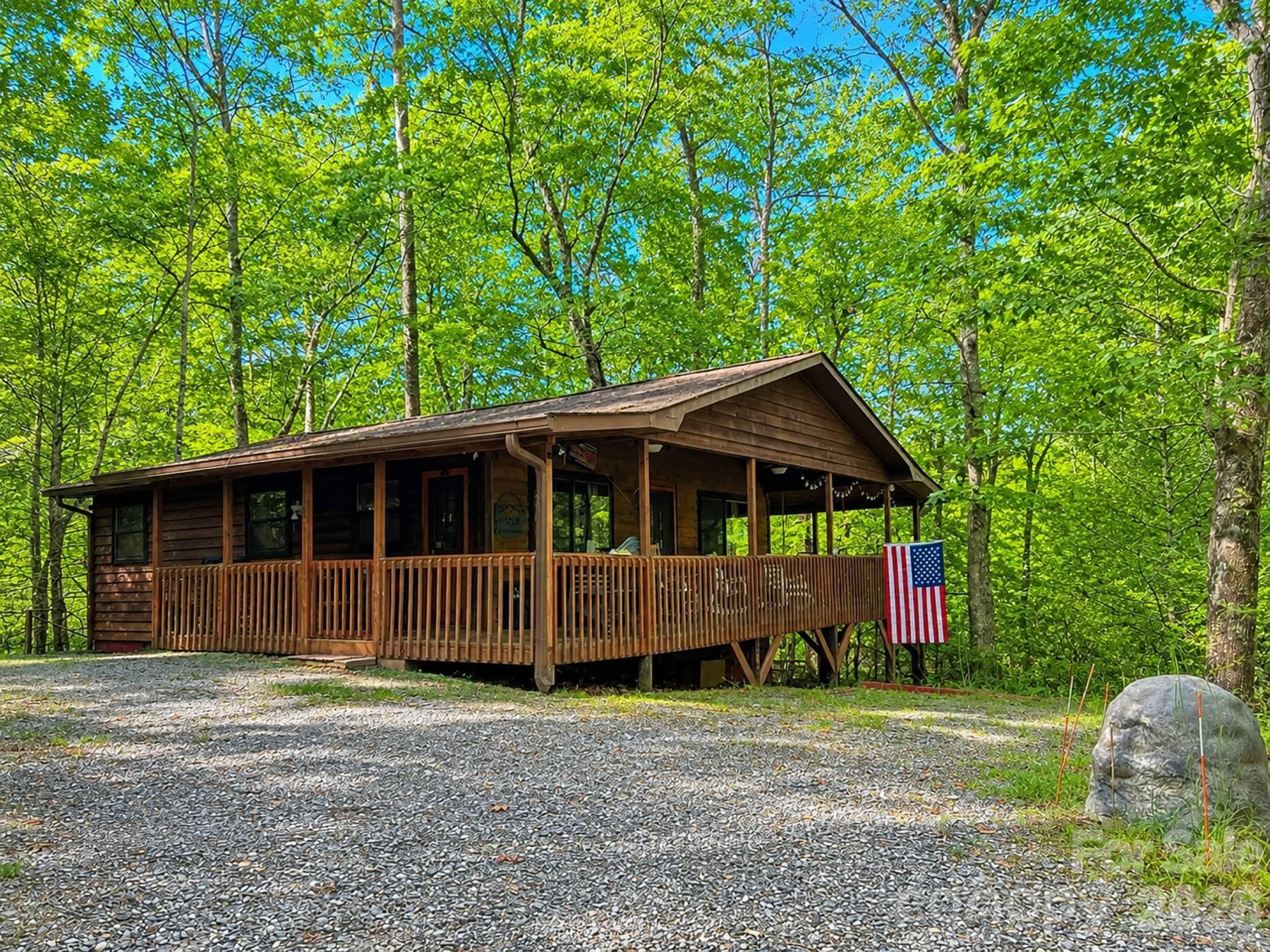 Photo 1 of Single family home for sale at 218 Tuskeegee Acres Rd, Robbinsville, NC 28771 | MLS# 4420731 | Listing updated on 2026-09-03