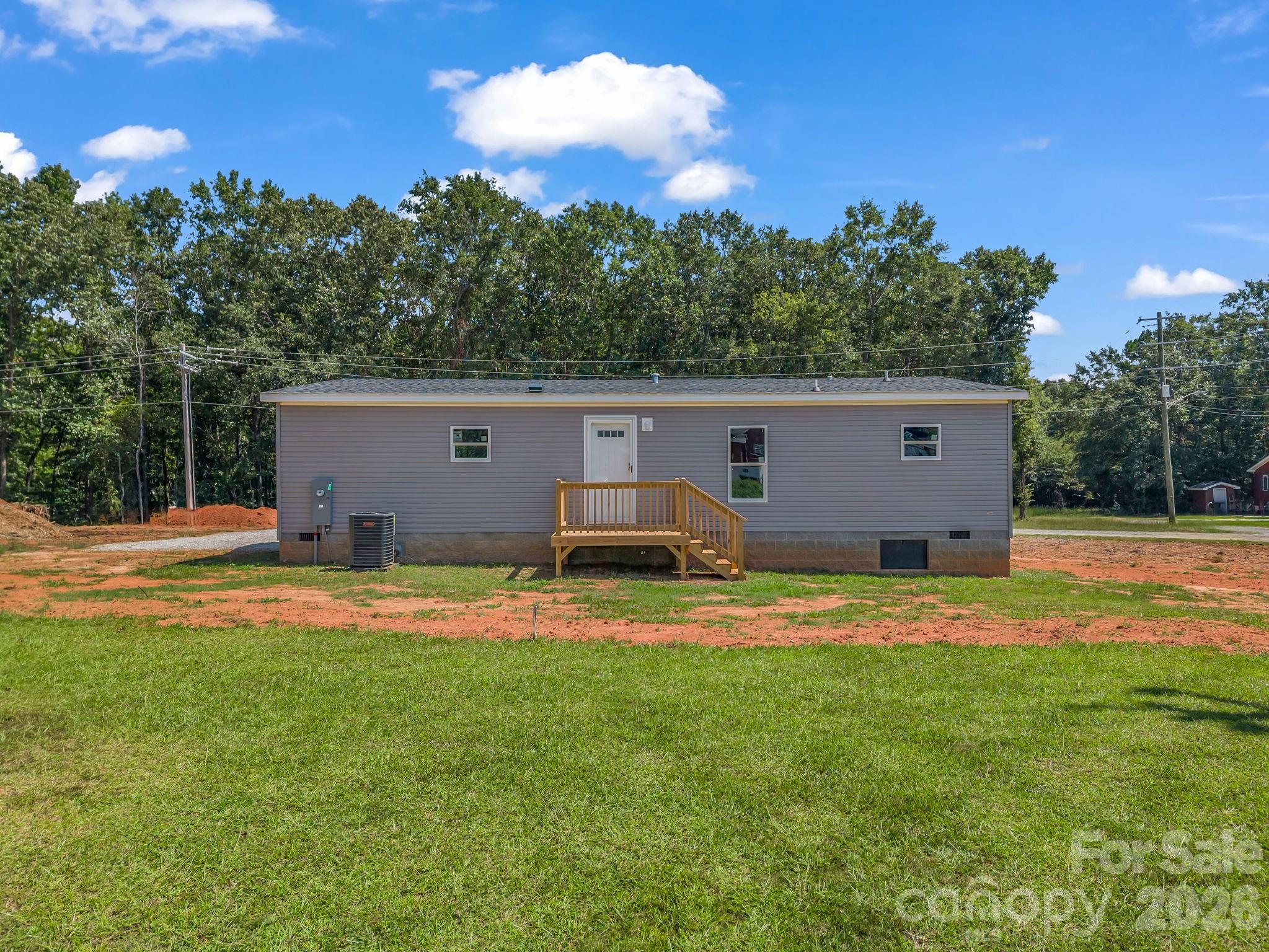 Photo 5 of Single family home for sale at 276 Mulberry St, Forest City, NC 28043 | MLS# 4421224 | Listing updated on 2026-09-04