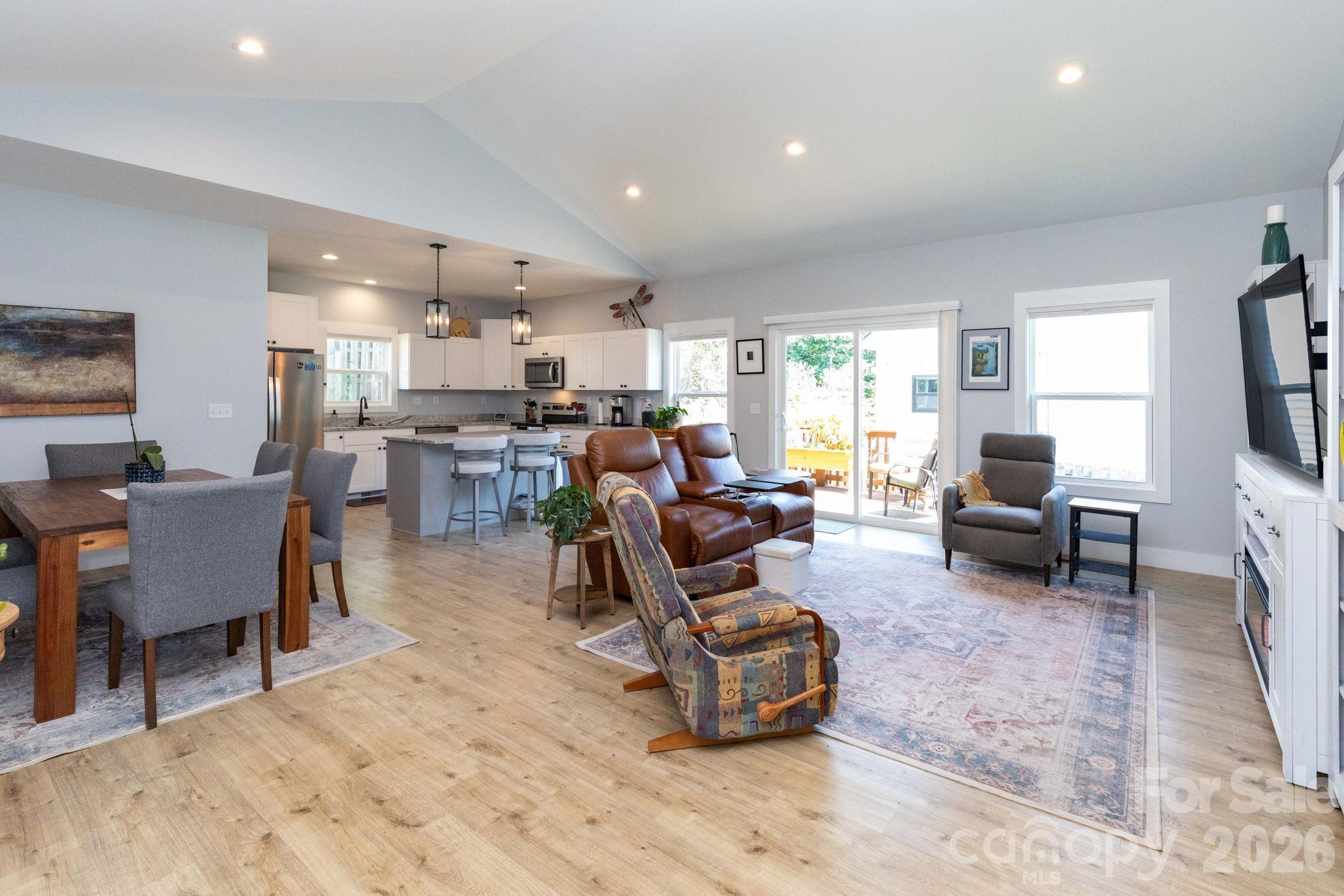 Photo 5 of Single family home for sale at 206 Padgettown Rd, Black Mountain, NC 28711 | MLS# 4421314 | Listing updated on 2026-09-04