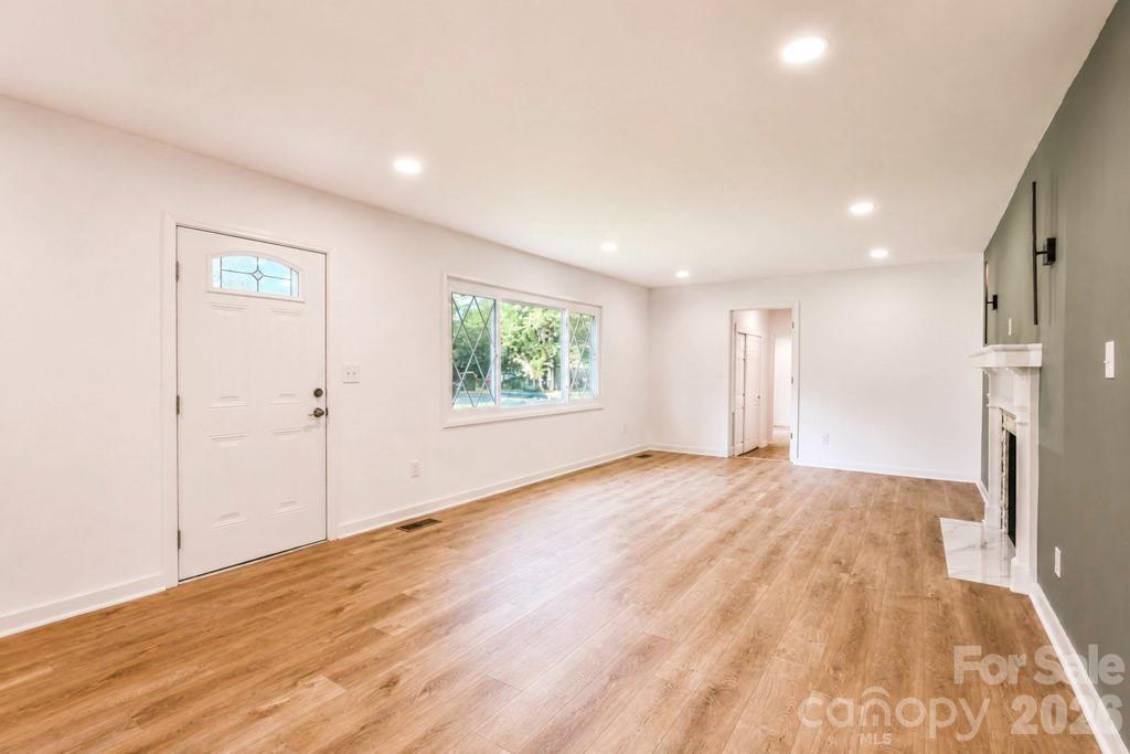 Photo 5 of Single family home for sale at 300 King St, Monroe, NC 28110 | MLS# 4421432 | Listing updated on 2026-09-05