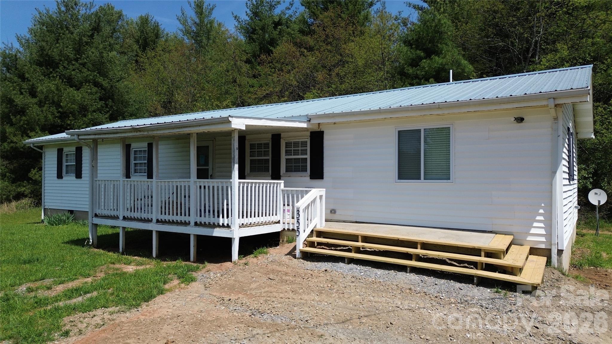 Photo 2 of Single family home for sale at 355 Round Knob Church Rd, West Jefferson, NC 28694 | MLS# 4421567 | Listing updated on 2026-09-04