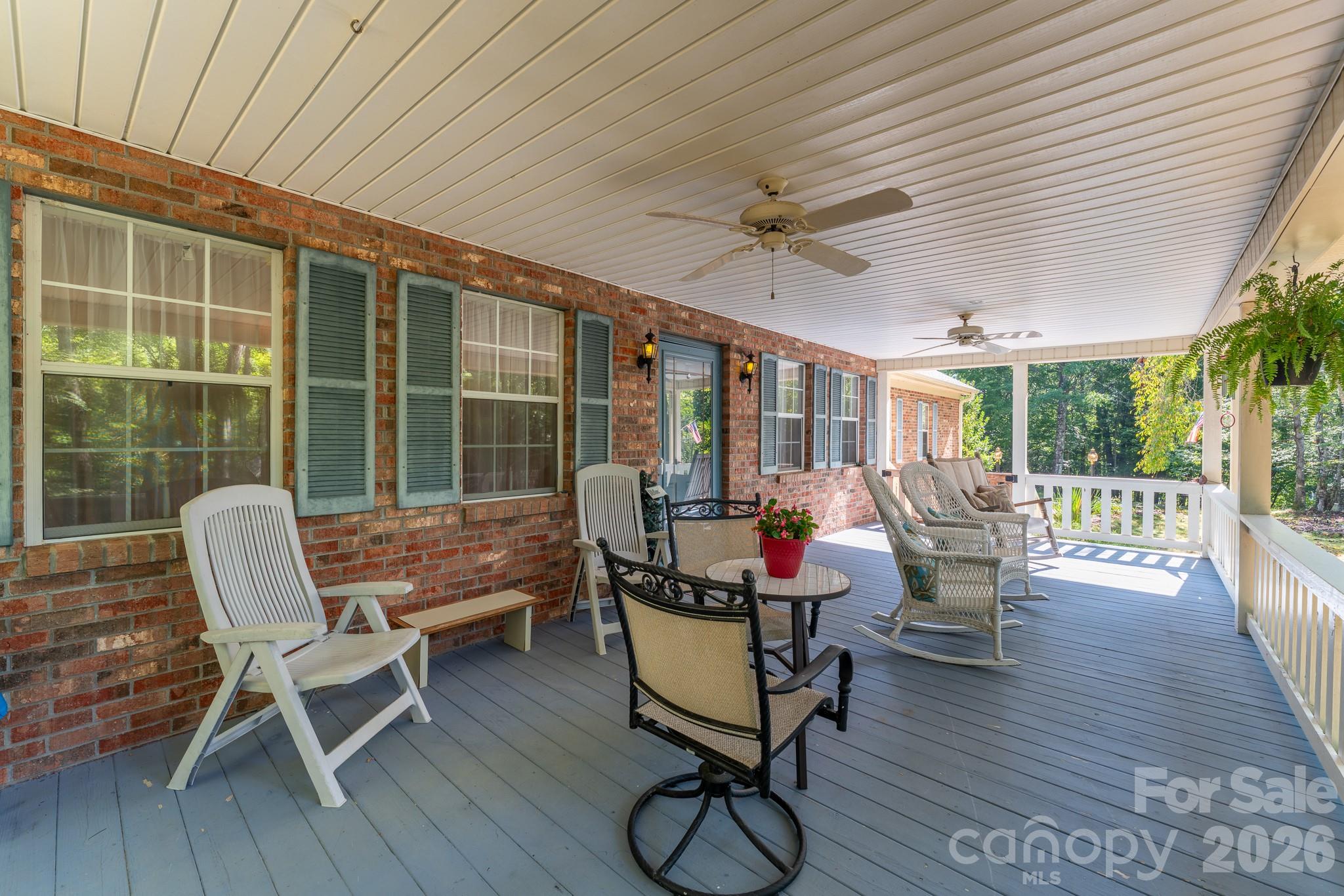 Photo 5 of Single family home for sale at 1886 Tanasee Gap Rd, Balsam Grove, NC 28708 | MLS# 4421630 | Listing updated on 2026-09-05