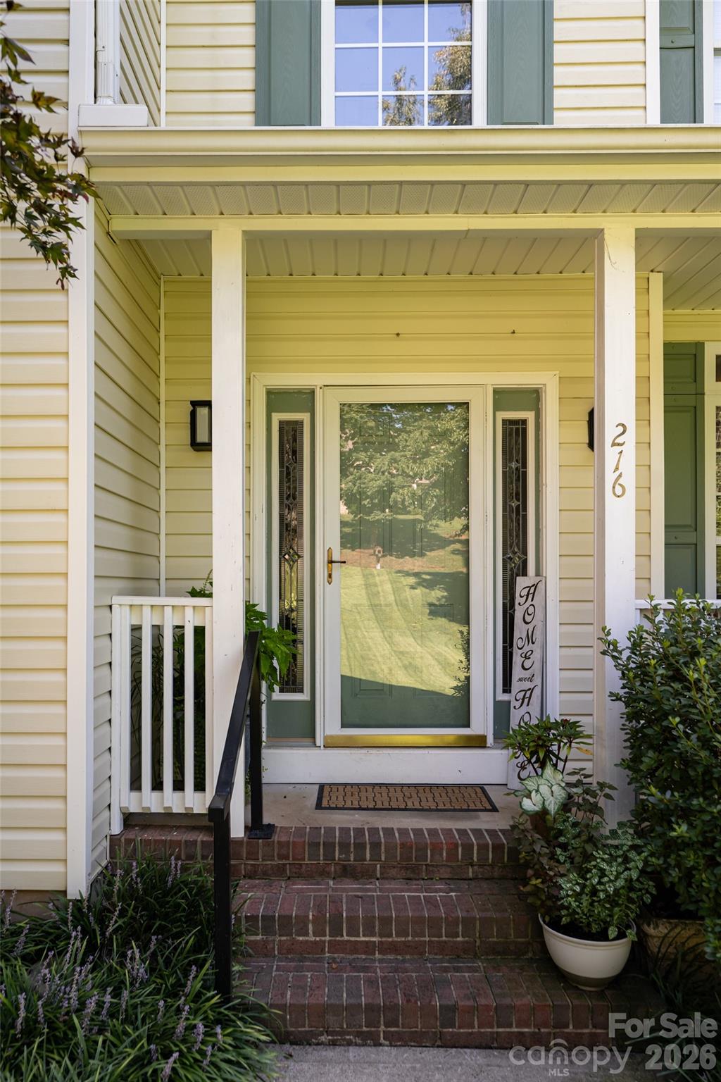 Photo 3 of Single family home for sale at 216 Holly Ln, Greer, SC 29651 | MLS# 4421650 | Listing updated on 2026-09-05
