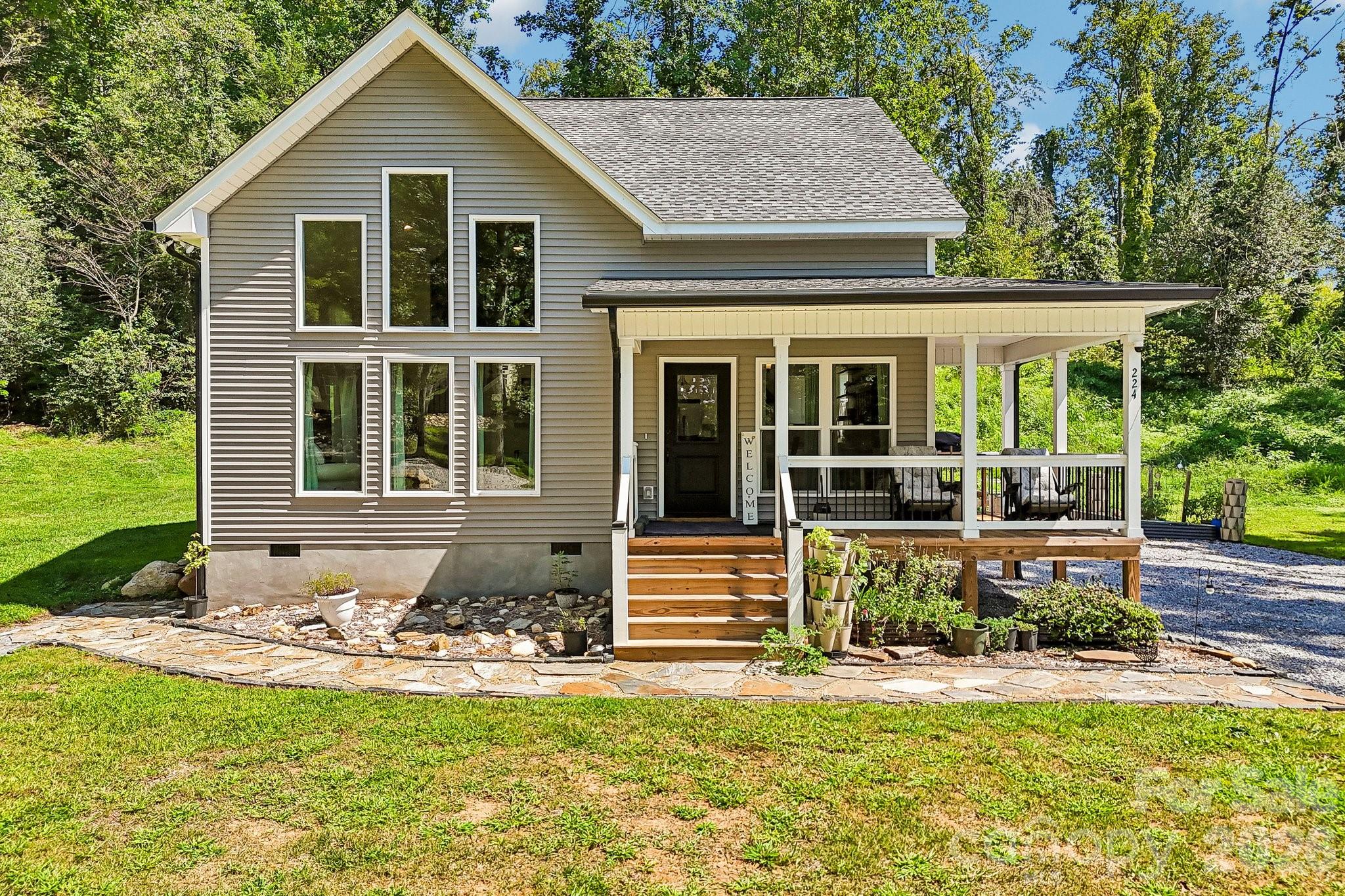 Photo 1 of Single family home for sale at 224 & 198 Carpenter Rd, Marion, NC 28752 | MLS# 4421955 | Listing updated on 2026-09-05