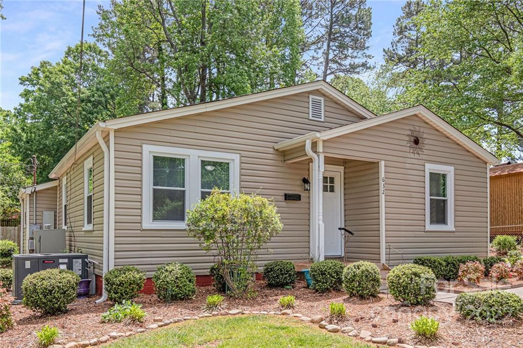 Homes for sale in Concord, NC | 632 Hyde Park Dr Ne, Concord, NC 28025 | MLS# 3854064