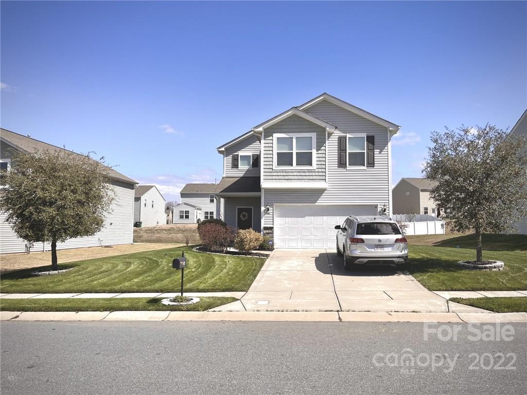 Homes for sale in Charlotte, NC | 7402 Cedarfield Rd, Charlotte, NC 28227 | MLS# 3869682