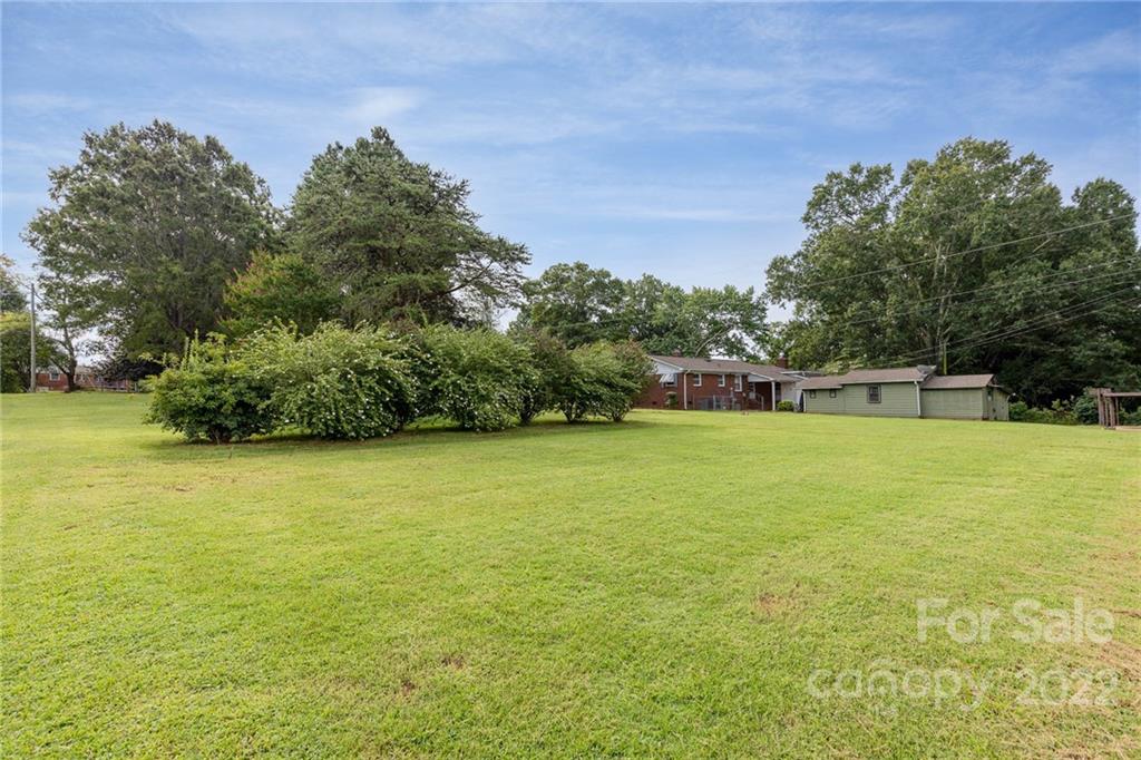 Homes for sale in Charlotte, NC | 4634 Dogwood Pl, Charlotte, NC 28212 | MLS# 3897105
