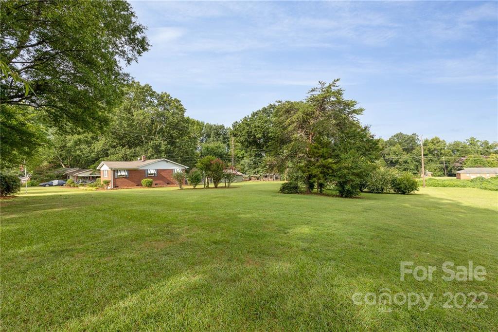 Homes for sale in Charlotte, NC | 4634 Dogwood Pl, Charlotte, NC 28212 | MLS# 3897105