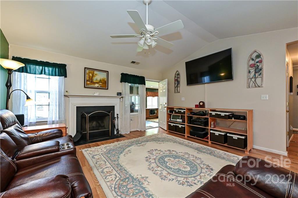 Homes for sale in Mc Connells, SC | 2642 Gradys Ground Dr, Mc Connells, SC 29726 | MLS# 3924642