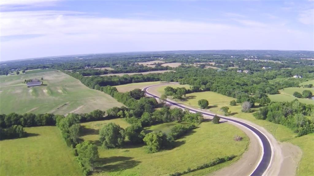 Homes for sale in Oak Grove, MO | 10510 S Cedar Ridge Trl, Oak Grove, MO 64029 | MLS# 2381072