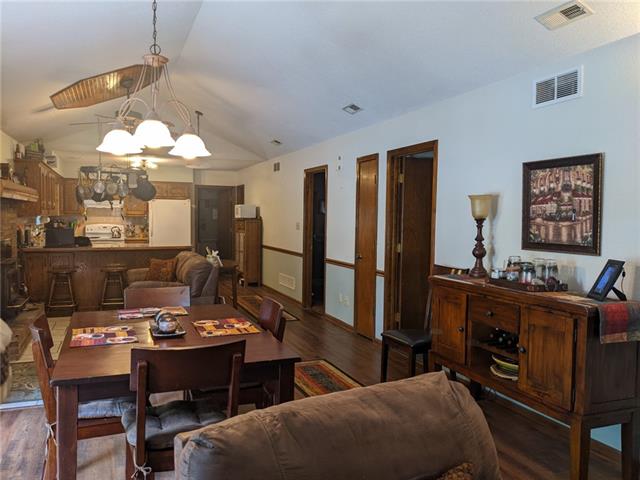 Homes for sale in Peculiar, MO | 21617 S Carter Rd, Peculiar, MO 64078 | MLS# 2412439