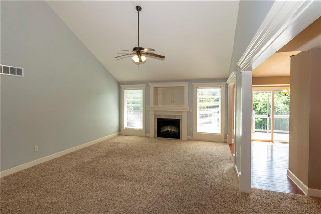 Homes for sale in Saint Joseph, MO | 4704 Donnelly Dr, Saint Joseph, MO 64506 | MLS# 2440309