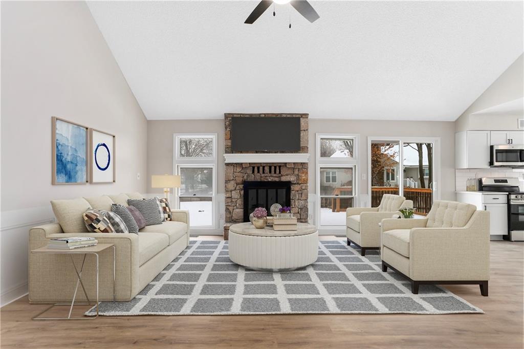 2nd image of 1500 Yorkshire Dr, Lees Summit, MO 64086 | MLS# 2470195