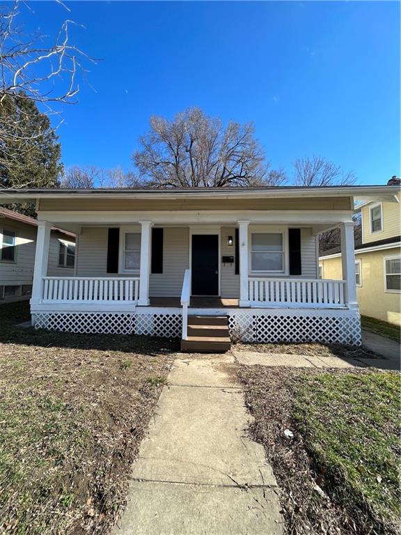 Homes for sale in Saint Joseph, MO | 3913 Terrace Ave, Saint Joseph, MO 64504 | MLS# 2474507