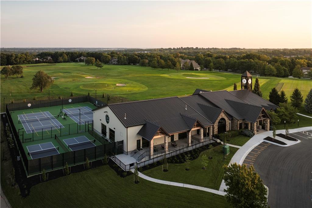 Homes for sale in Stilwell, KS | 17230 Galloway Dr, Stilwell, KS 66085 | MLS# 2483940