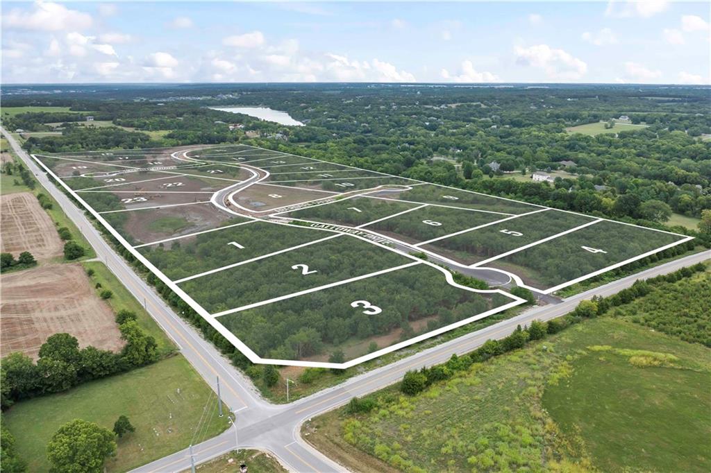 Homes for sale in Stilwell, KS | 17445 Galloway Dr, Stilwell, KS 66085 | MLS# 2484334