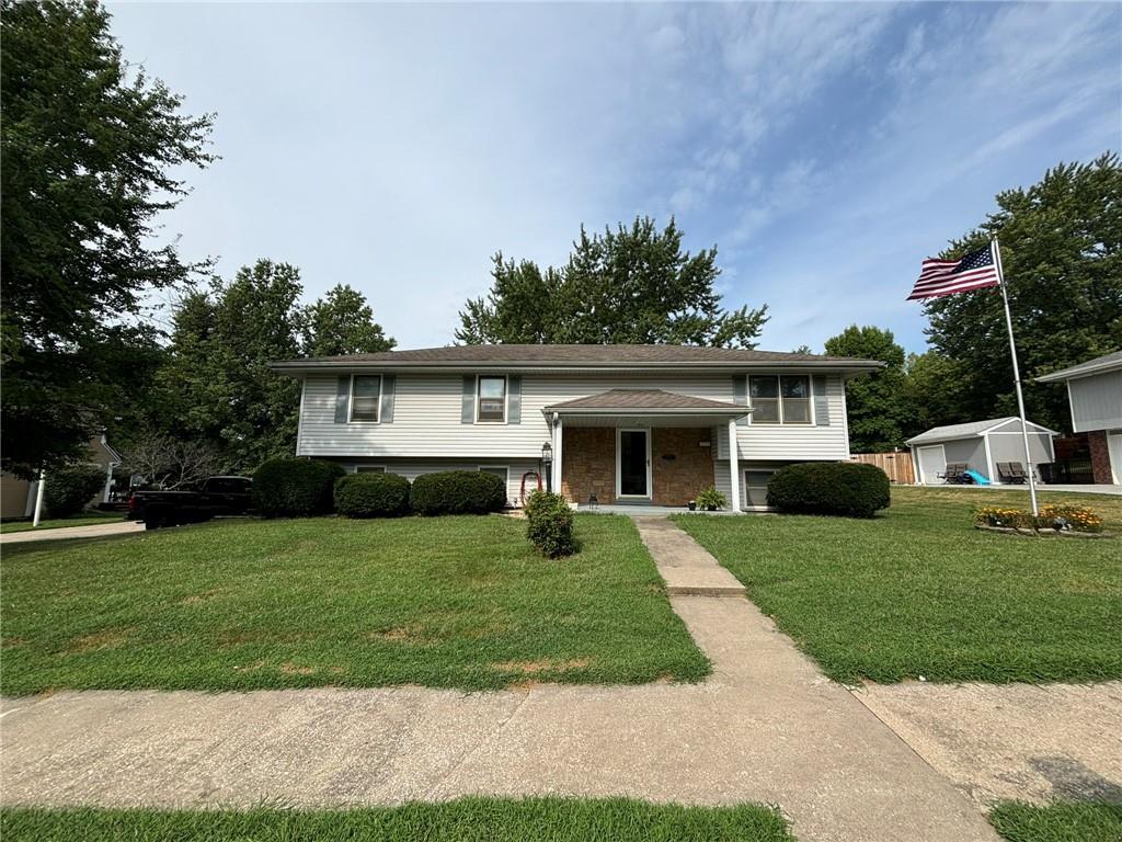 Homes for sale in Saint Joseph, MO | 2010 Buckingham St, Saint Joseph, MO 64506 | MLS# 2496738