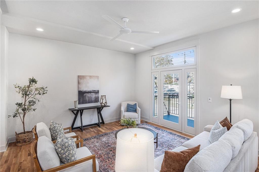 Homes for sale in Kansas City, MO | 55 E 36Th St, Kansas City, MO 64111 | MLS# 2520832