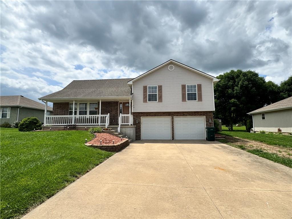 Homes for sale in Archie, MO | 304 S Jackson St, Archie, MO 64725 | MLS# 2526869