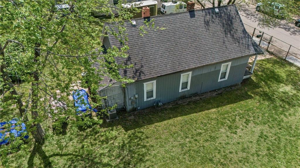 5th image of 3225 Holmes St, Kansas City, MO 64109 | MLS# 2545185
