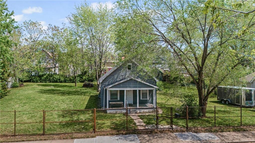 7th image of 3225 Holmes St, Kansas City, MO 64109 | MLS# 2545185
