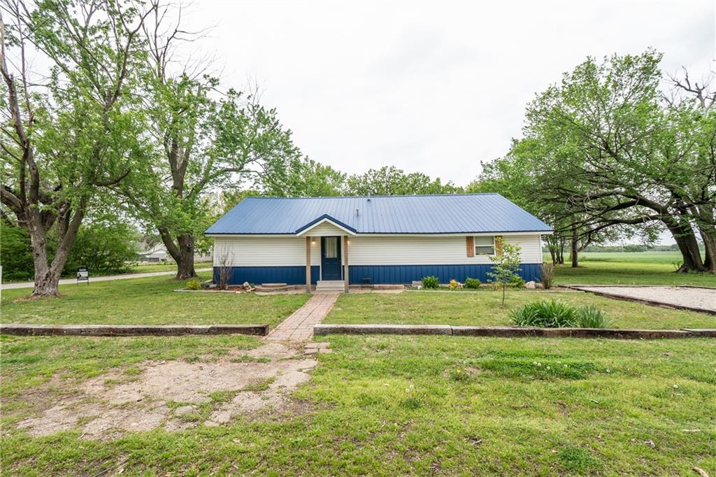 Homes for sale in Edna, KS | 219 N Osage St, Edna, KS 67342 | MLS# 2545799