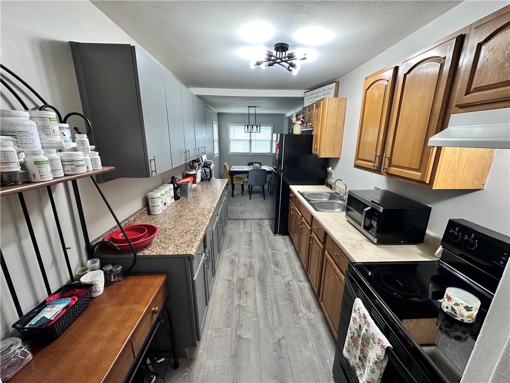 Homes for sale in Saint Joseph, MO | 3145 Hawthorne Dr, Saint Joseph, MO 64501 | MLS# 2546945