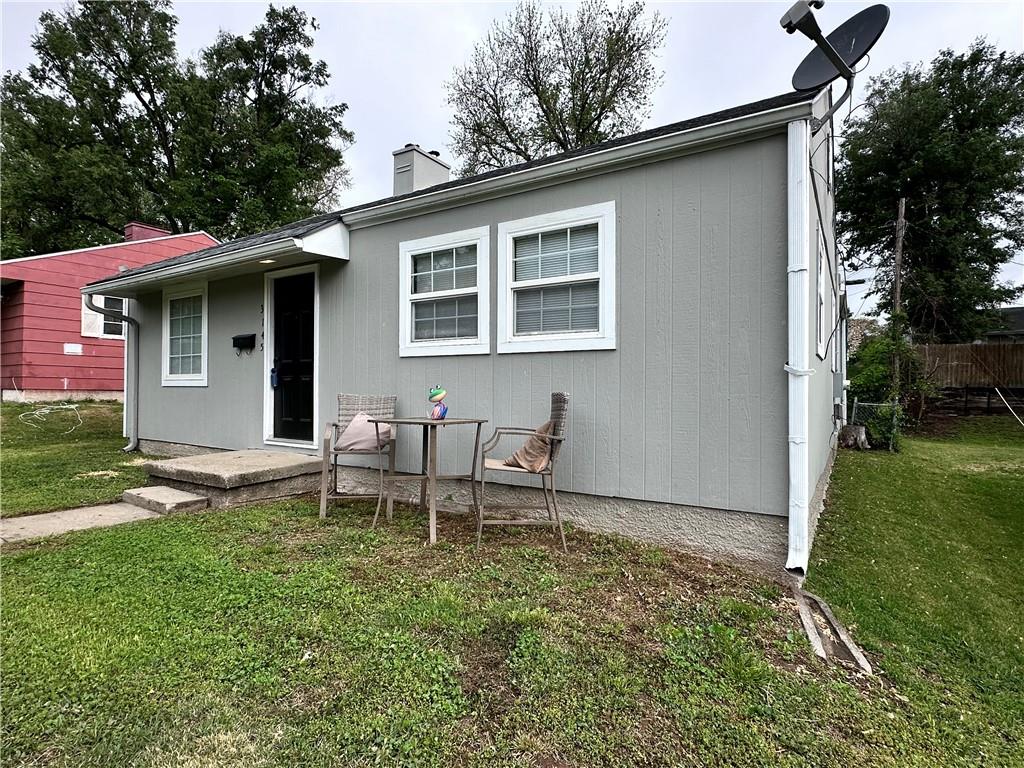 Homes for sale in Saint Joseph, MO | 3145 Hawthorne Dr, Saint Joseph, MO 64501 | MLS# 2546945