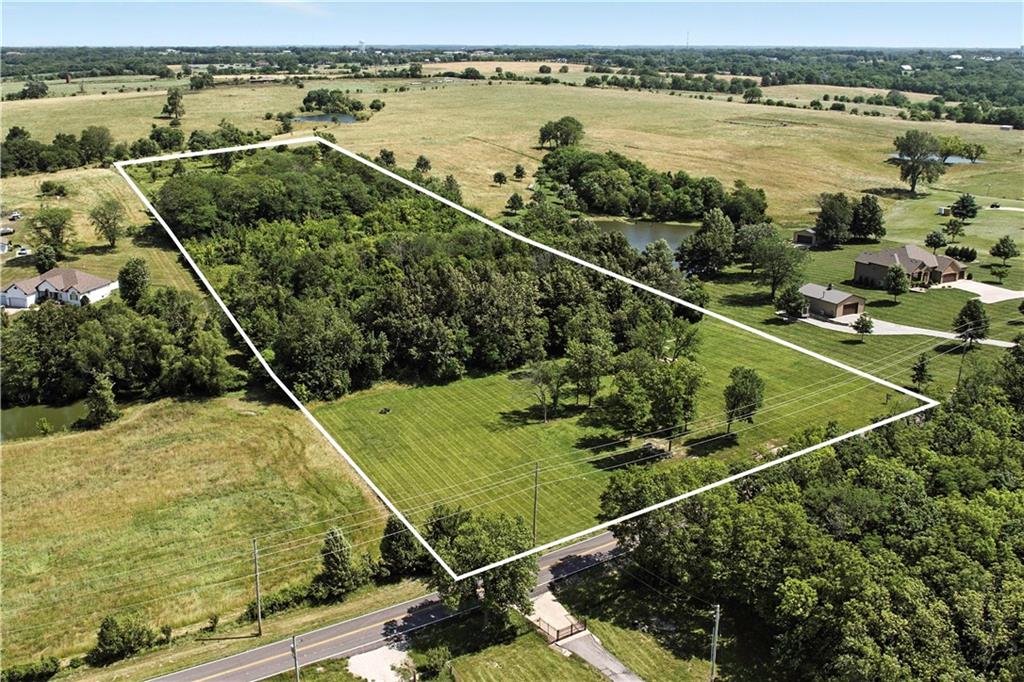 Homes for sale in Greenwood, MO | 33004 E Stringtown Rd, Greenwood, MO 64034 | MLS# 2549795