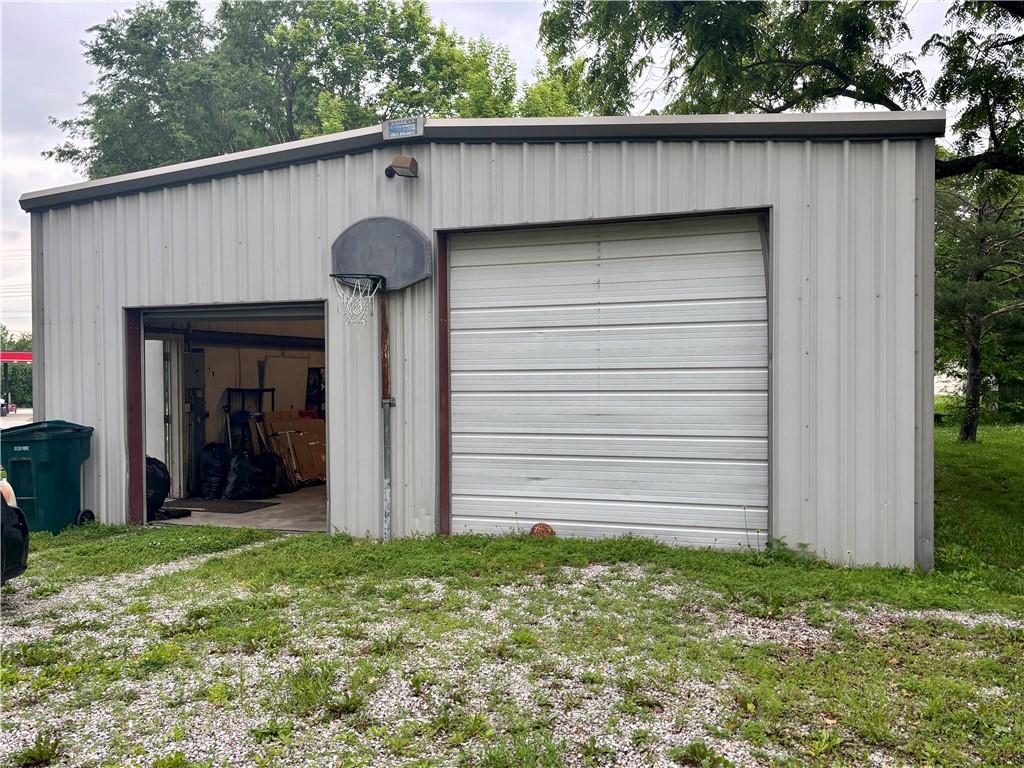 Homes for sale in Drexel, MO | 201 E Maple St, Drexel, MO 64742 | MLS# 2552340