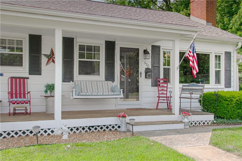 Homes for sale in Lawson, MO | 328 E 4Th St, Lawson, MO 64062 | MLS# 2558003