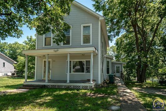 Homes for sale in Valley Falls, KS | 925 Frazier St, Valley Falls, KS 66088 | MLS# 2559720