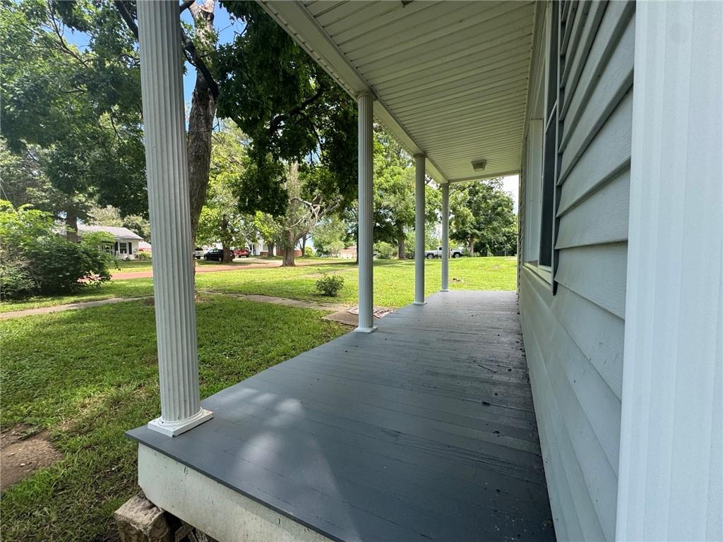 Homes for sale in Valley Falls, KS | 925 Frazier St, Valley Falls, KS 66088 | MLS# 2559720