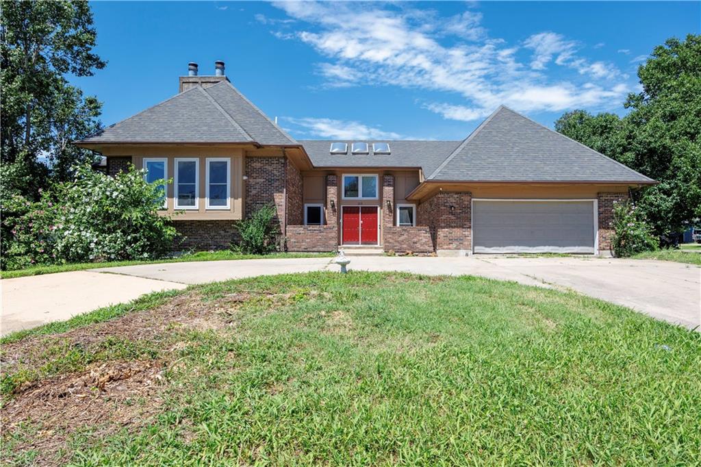 Homes for sale in Neodesha, KS | 20 Century Pkwy, Neodesha, KS 66757 | MLS# 2561352