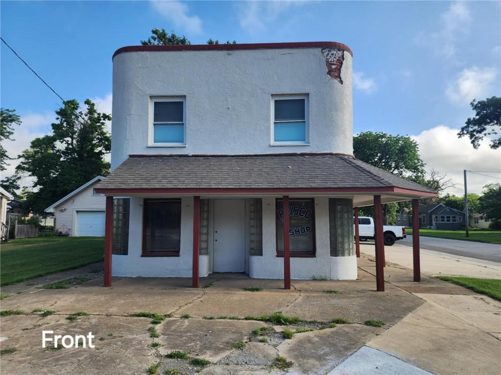 Homes for sale in Girard, KS | 114 E Saint John St, Girard, KS 66743 | MLS# 2562197
